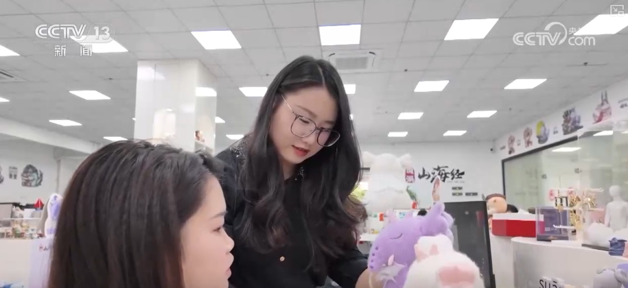 外贸凭借“硬核支撑”铺开全球贸易“网络”澳门新葡京入口“爆款”“上头”！多维度观察(图2)